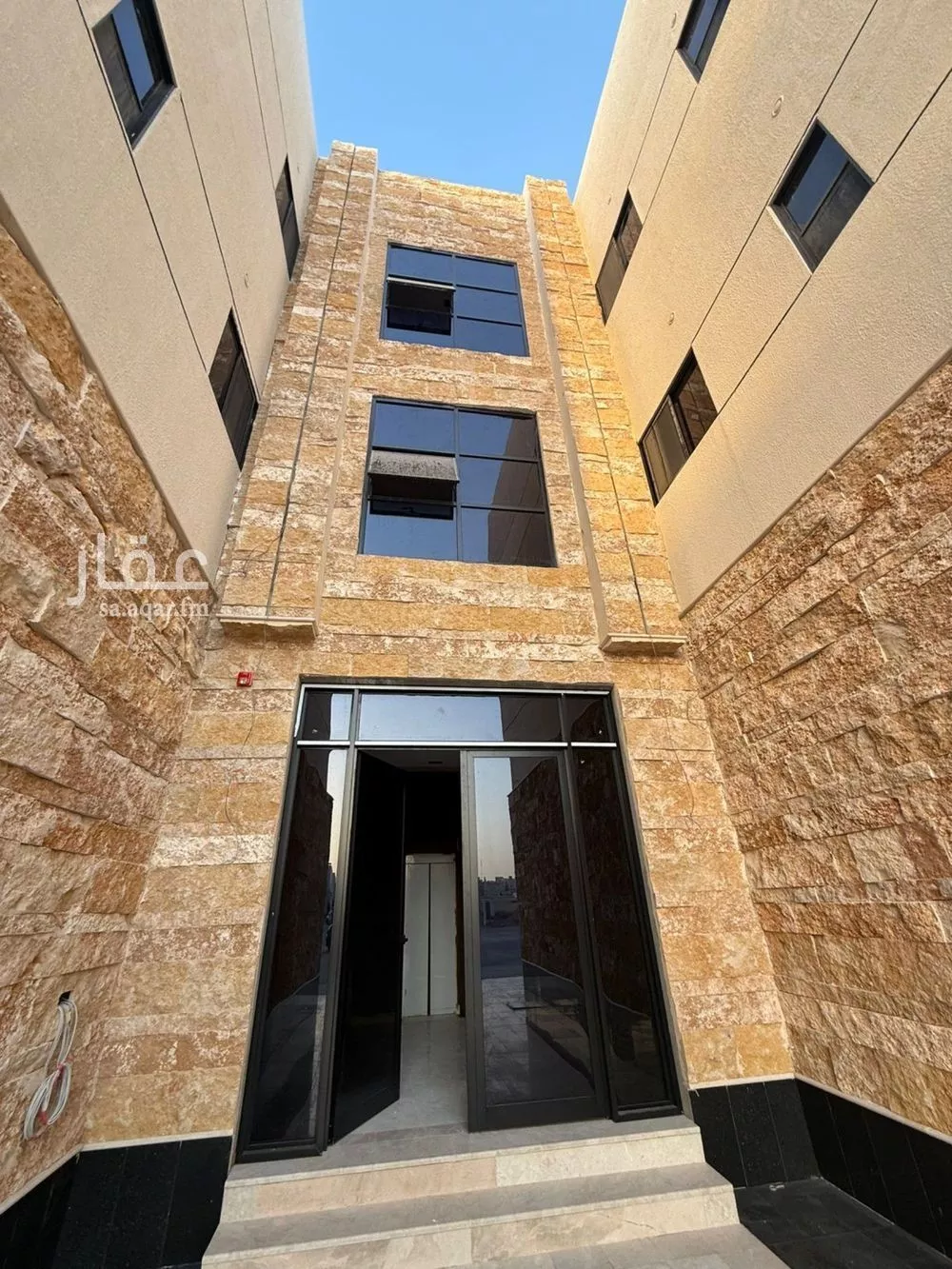 شقة للبيع في شارع ابن صدقة الغرافي, حي المهدية, مدينة الرياض, منطقة الرياض 1 صورة