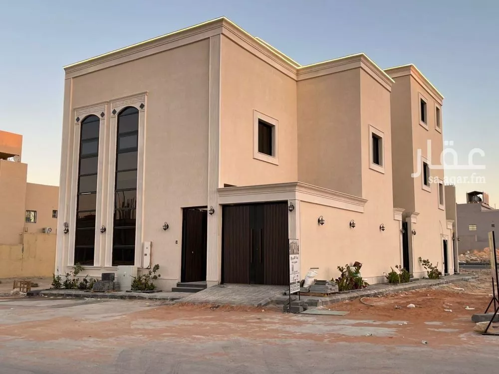 فيلا للبيع في شارع إبراهيم بن محمد الزمزمي, حي المهدية, مدينة الرياض, منطقة الرياض 1 صورة