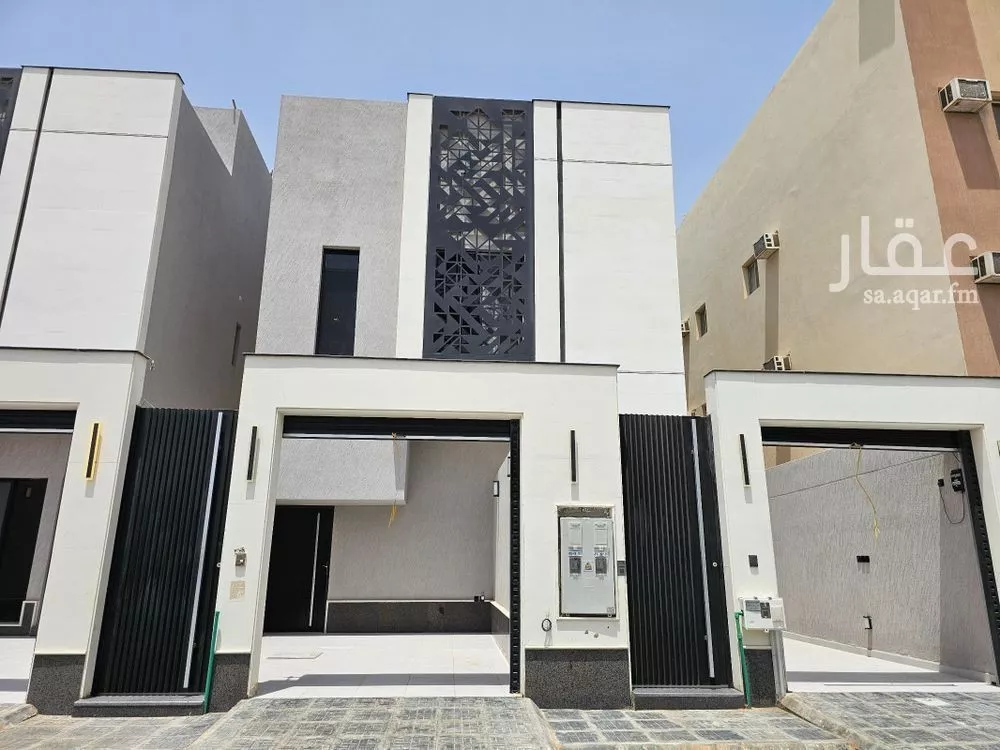فيلا للبيع في شارع ممر77, حي الجنادرية, مدينة الرياض, منطقة الرياض 1 صورة