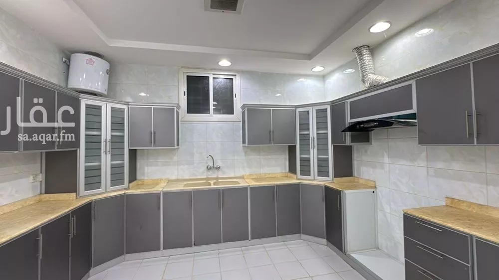 دور للإيجار في شارع الحمداني, حي النفل, مدينة الرياض, منطقة الرياض 1 صورة