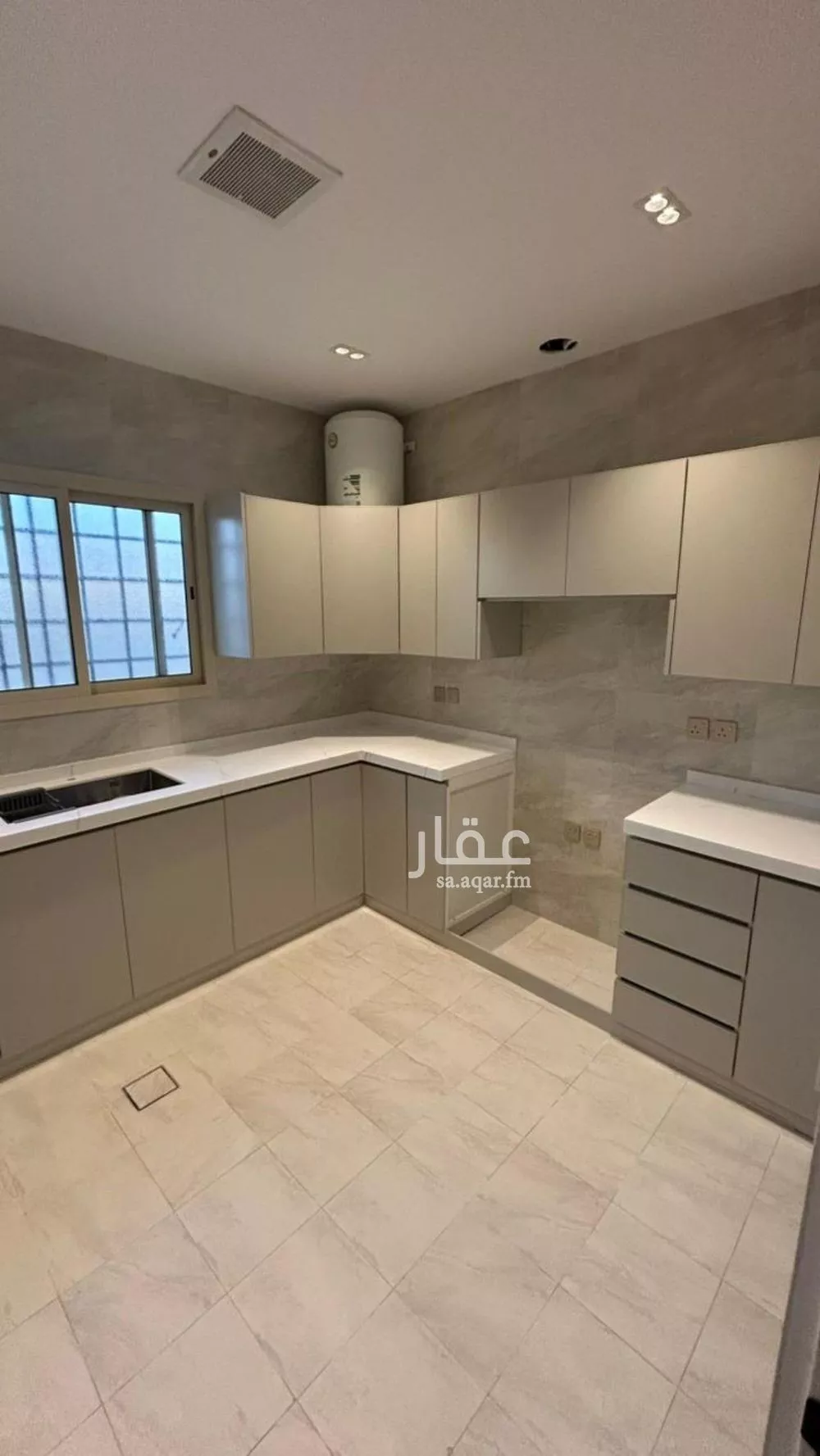 شقة للإيجار في شارع رقم 195, حي الملقا, مدينة الرياض, منطقة الرياض 1 صورة