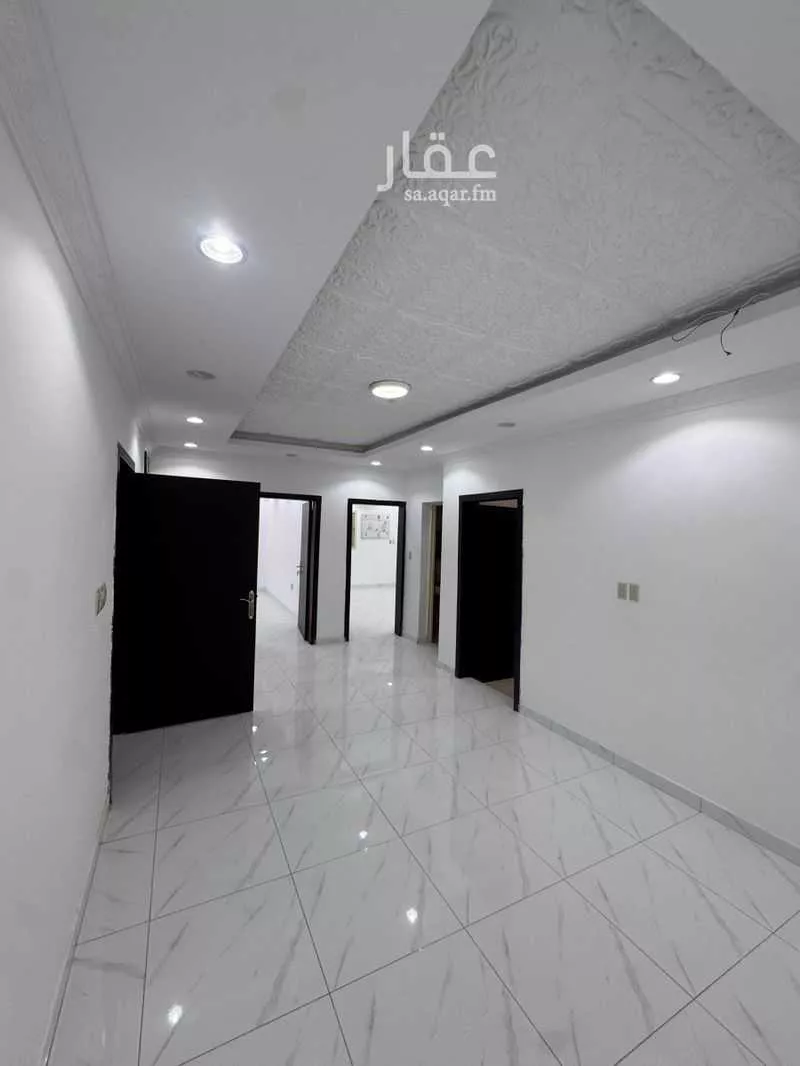 شقة للإيجار في 7452 7452 ، شارع أبو هريرة ، حي الزهور ، الدمام ، الدمام 1 صورة