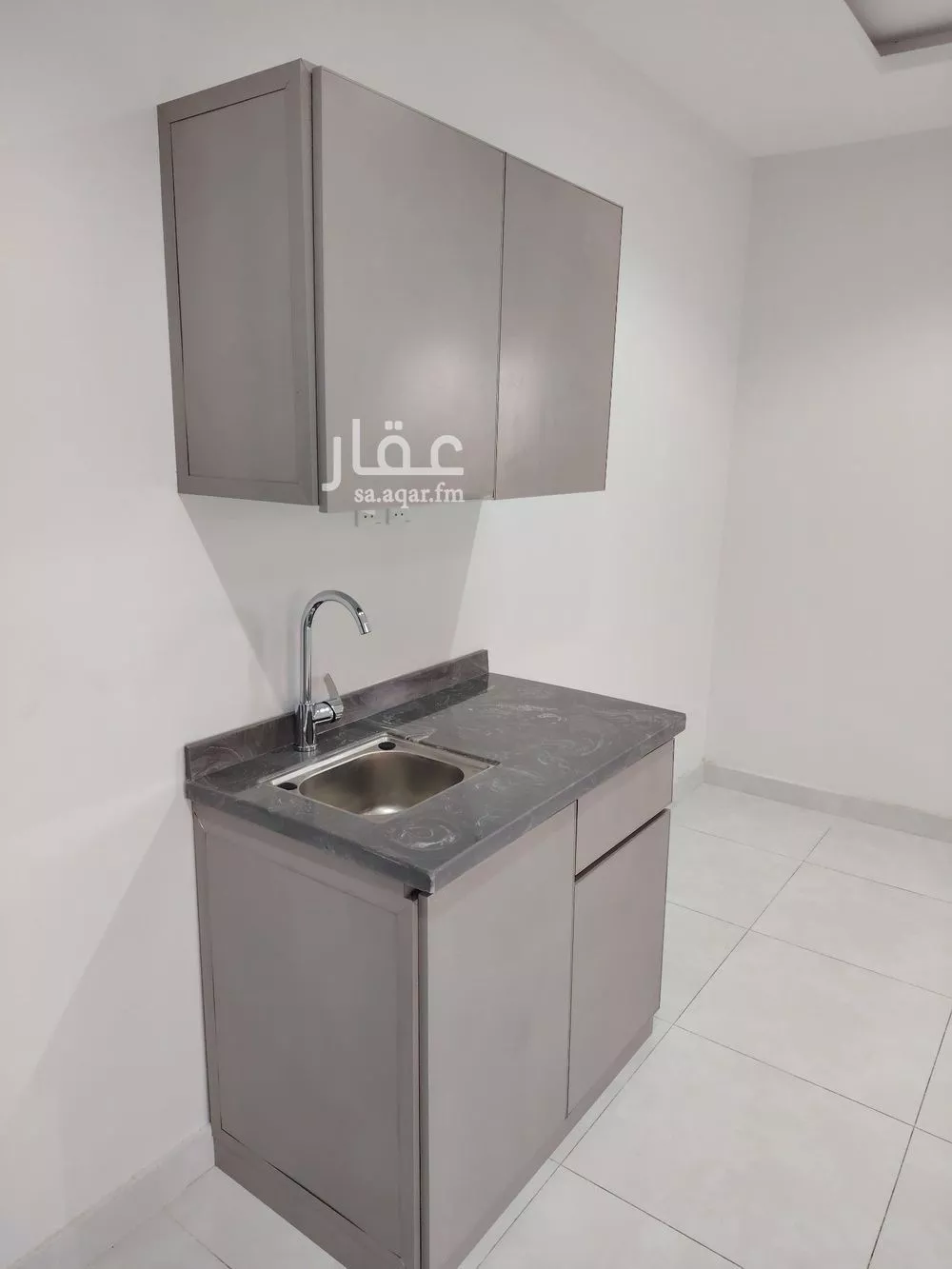 شقة للإيجار في شارع المهاجر بن ابي امية, حي بنى معاوية, مدينة المدينة المنورة, منطقة المدينة المنورة 1 صورة