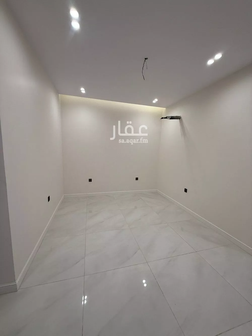 شقة للبيع في شارع عقبه بن كديم, حي الزهراء, مدينة جدة, منطقة مكة المكرمة 1 صورة