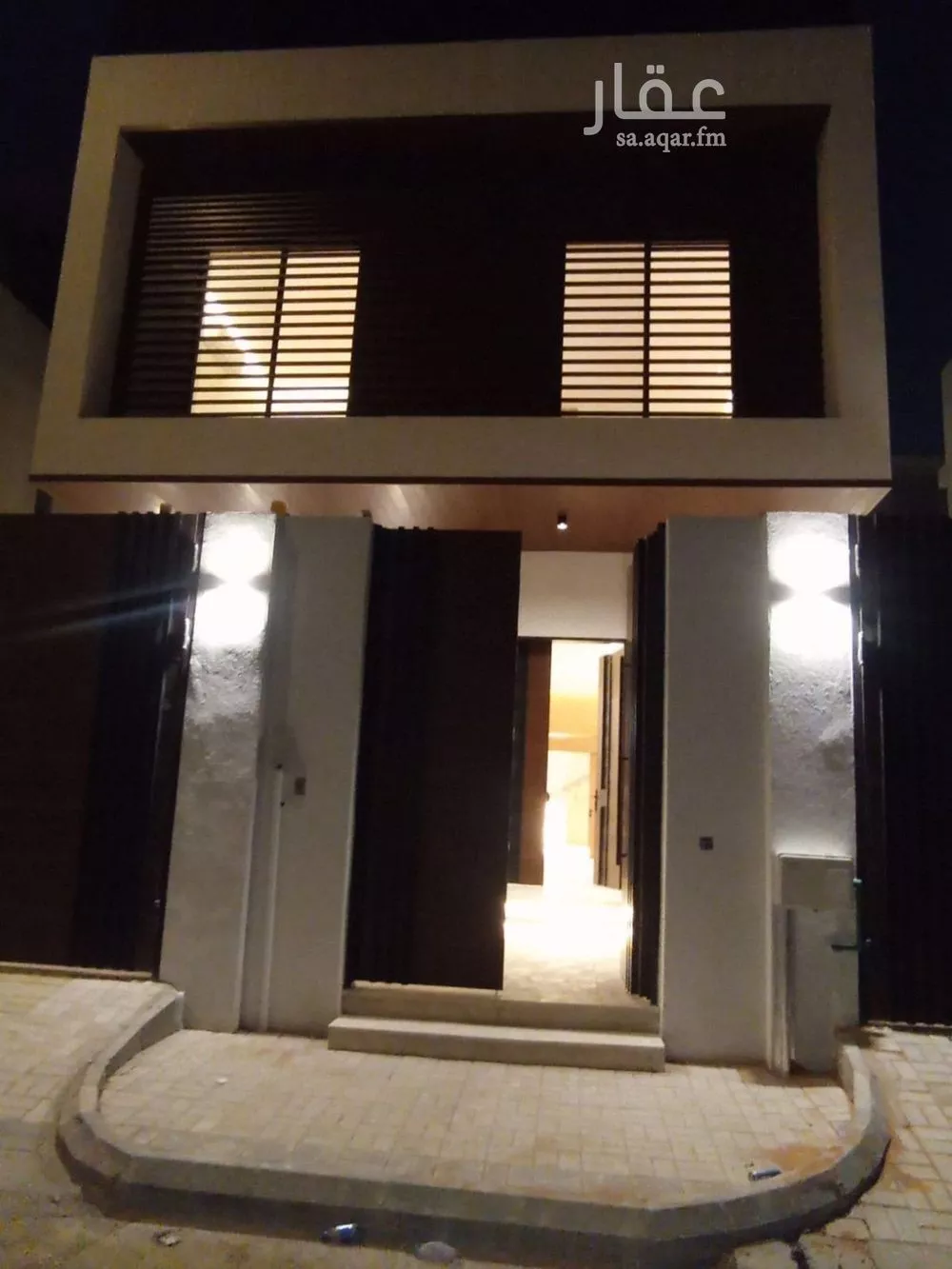 فيلا للإيجار في شارع رقم 111, حي الملقا, مدينة الرياض, منطقة الرياض 1 صورة