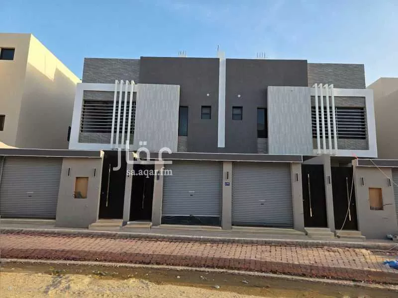 دور للبيع في شارع حسان بن قيس, حي طيبة, مدينة الرياض, منطقة الرياض 1 صورة