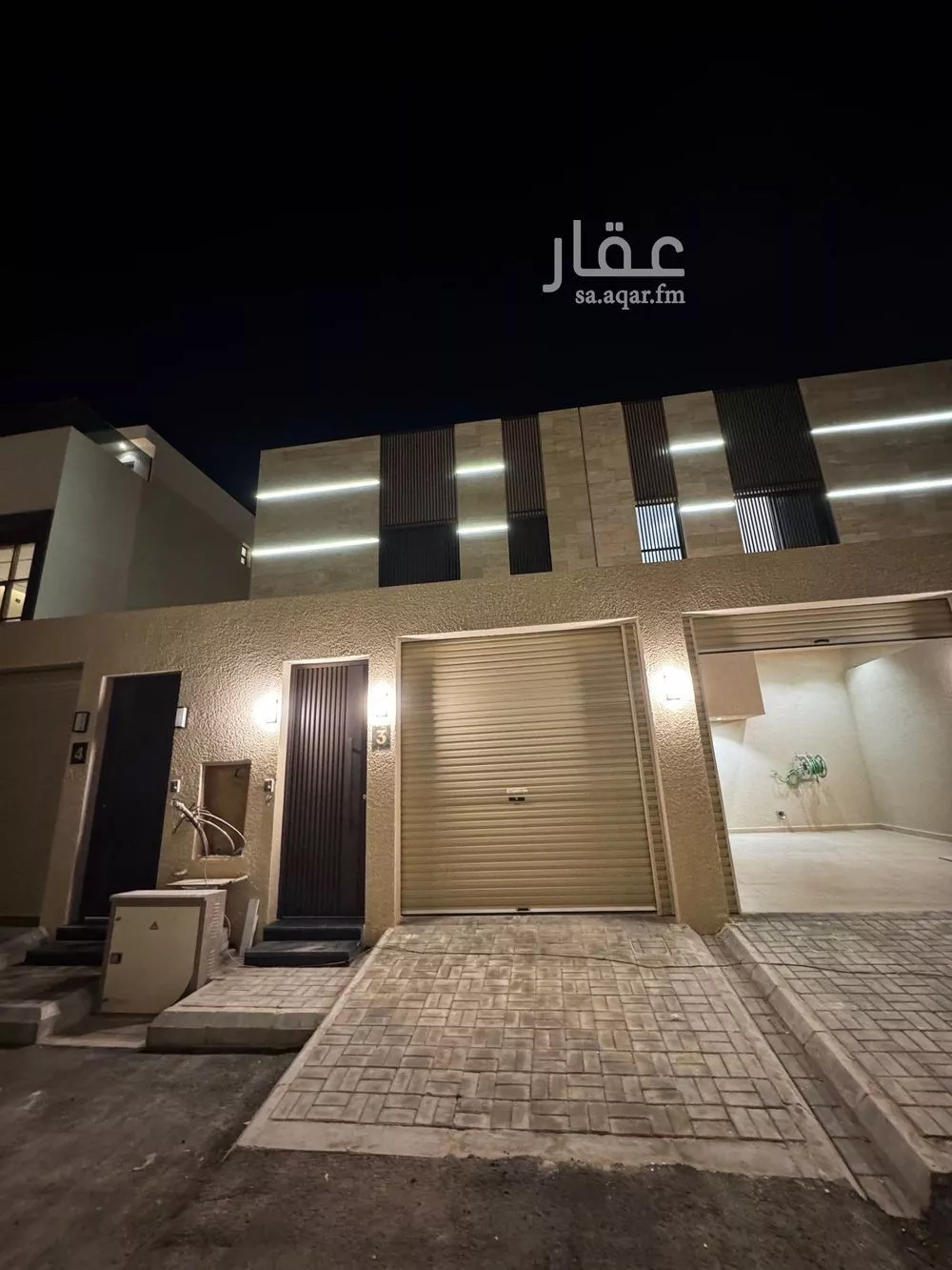 دور للبيع في شارع الحارث بن عبدالرحمن, حي عكاظ, مدينة الرياض, منطقة الرياض 1 صورة