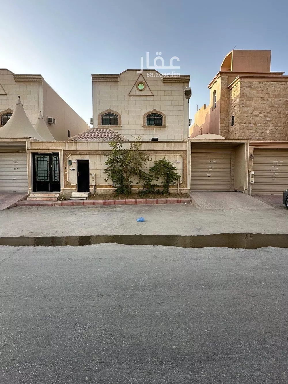 فيلا للبيع في شارع الحبيل, حي النفل, مدينة الرياض, منطقة الرياض 1 صورة