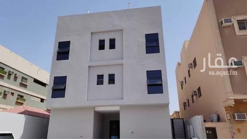 عمارة للبيع في شارع الامام عبدالله بن ثنيان ال سعود, حي الضباط, مدينة الرياض, منطقة الرياض 1 صورة