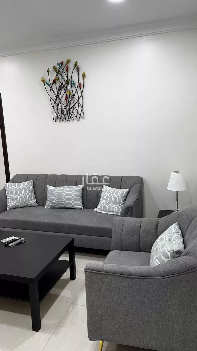 شقة للإيجار في شارع الامير منصور بن متعب, حي الحمراء الثاني, مدينة الاحساء, المنطقة الشرقية 1 صورة