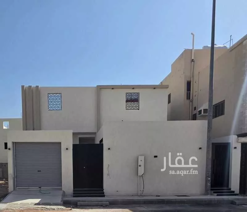 دور للبيع في شارع أبو الجوزاء, حي السلام, مدينة المدينه المنوره, منطقة المدينة المنورة 1 صورة