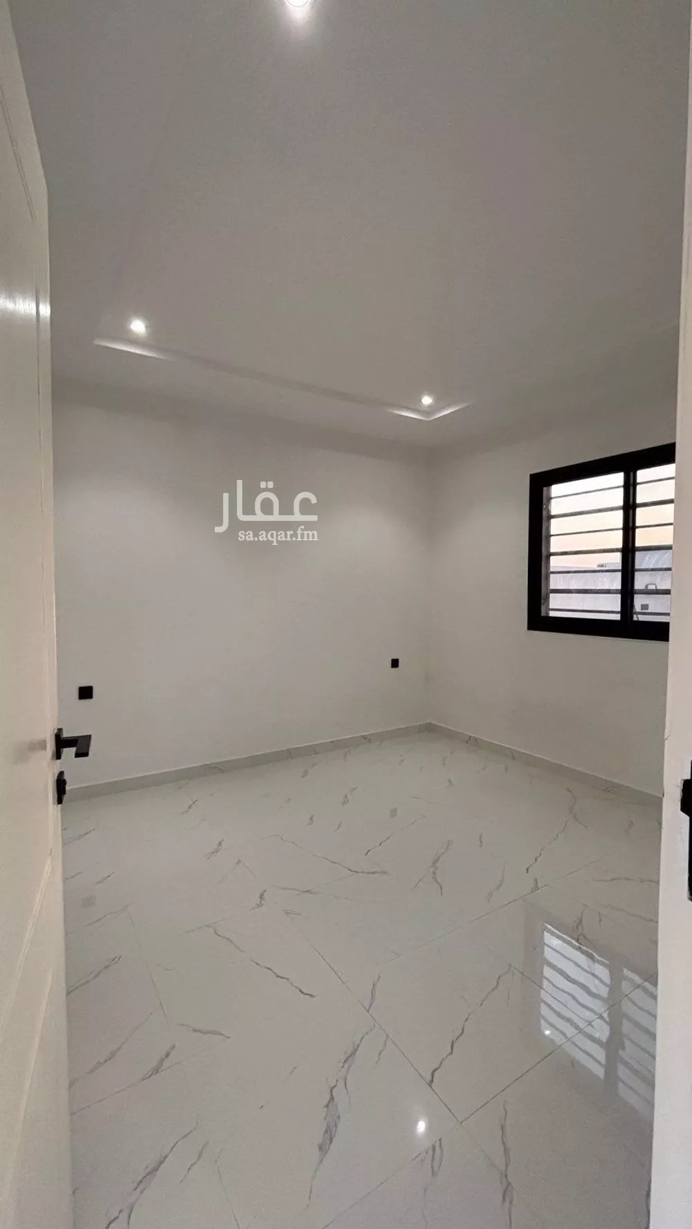 شقة للإيجار في شارع محمد بن عوجان , حي الحزم, مدينة الرياض, منطقة الرياض 1 صورة