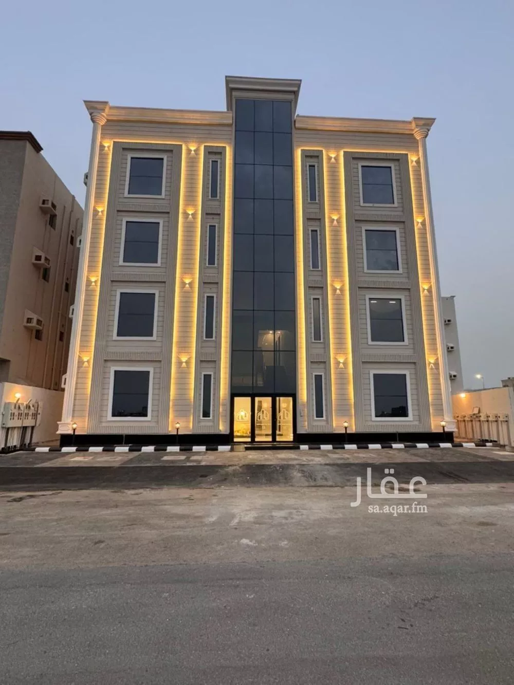 شقة للبيع في شارع صفية بنت عبدالمطلب, حي الرحاب 1, مدينة جازان, منطقة جازان 1 صورة