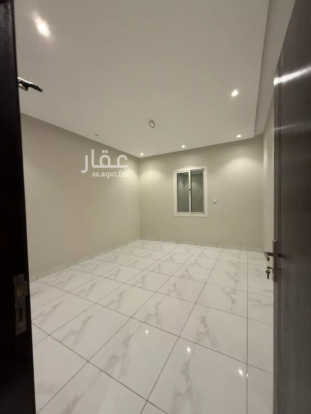 شقة للبيع في شارع إسماعيل بن عمرو, حي الواحة, مدينة جدة, منطقة مكة المكرمة 1 صورة