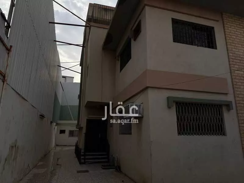 فيلا للبيع في شارع شعر ، حي معشي ، الطائف ، الطائف 1 صورة