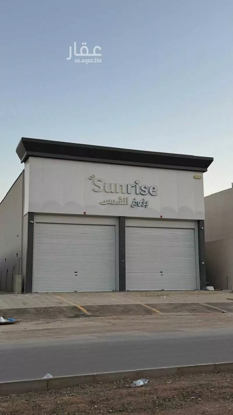محل للبيع في شارع وادي الزرقاء, حي القادسية, مدينة الرياض, منطقة الرياض 1 صورة