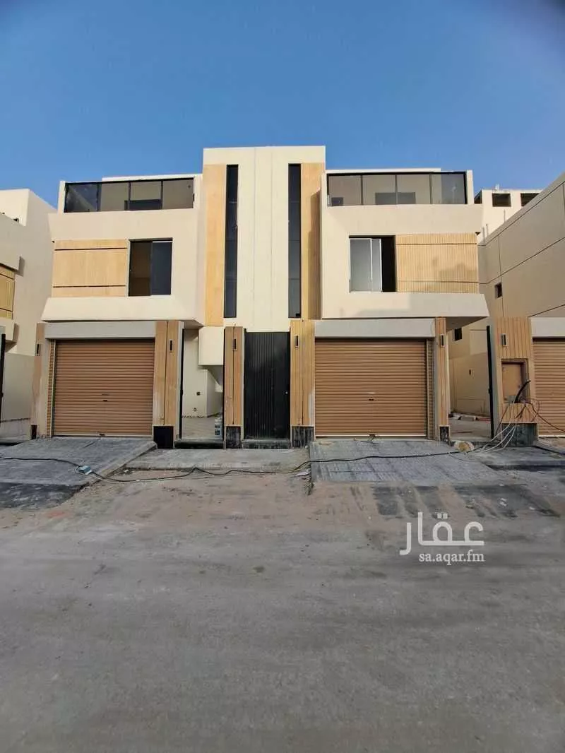 دور للبيع في شارع أحمد الطيبي, حي بدر, مدينة الرياض, منطقة الرياض 1 صورة