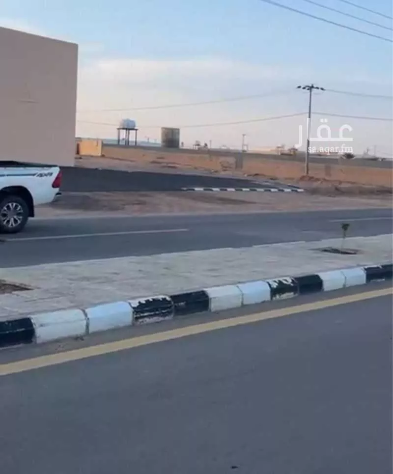 أرض للبيع في شارع الملك عبدالله بن عبدالعزيز, مدينة الاجفر, منطقة حائل 1 صورة
