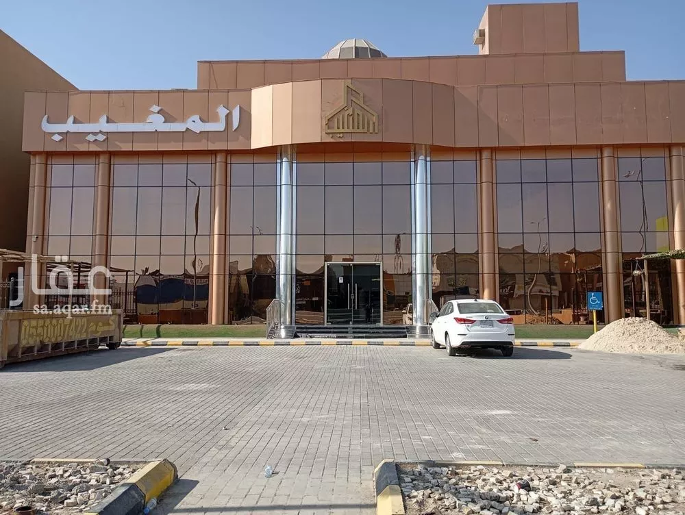 عمارة للإيجار في شارع طريق عثمان بن عفان, حي التعاون, مدينة الرياض, منطقة الرياض 1 صورة