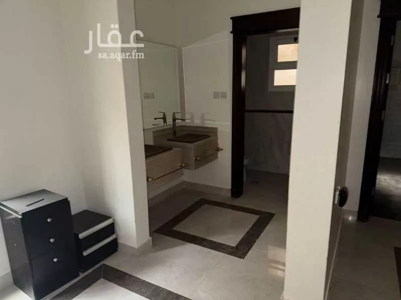 فيلا للإيجار في شارع رقم 382, حي النرجس, مدينة الرياض, منطقة الرياض 1 صورة