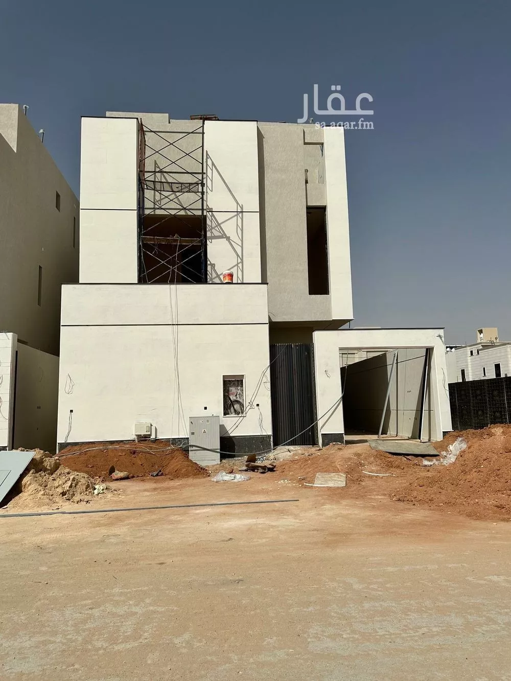 فيلا للبيع في شارع طريق الجنادرية, حي المعيزيلة, مدينة الرياض, منطقة الرياض 1 صورة