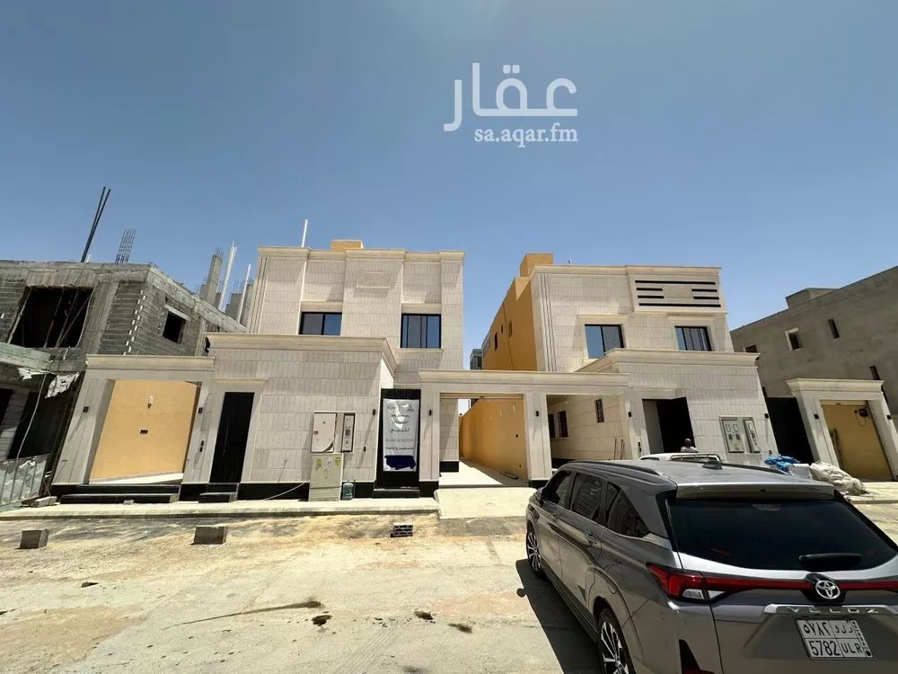 دور للبيع في شارع عثمان الرويني, حي البيان, مدينة الرياض, منطقة الرياض 1 صورة