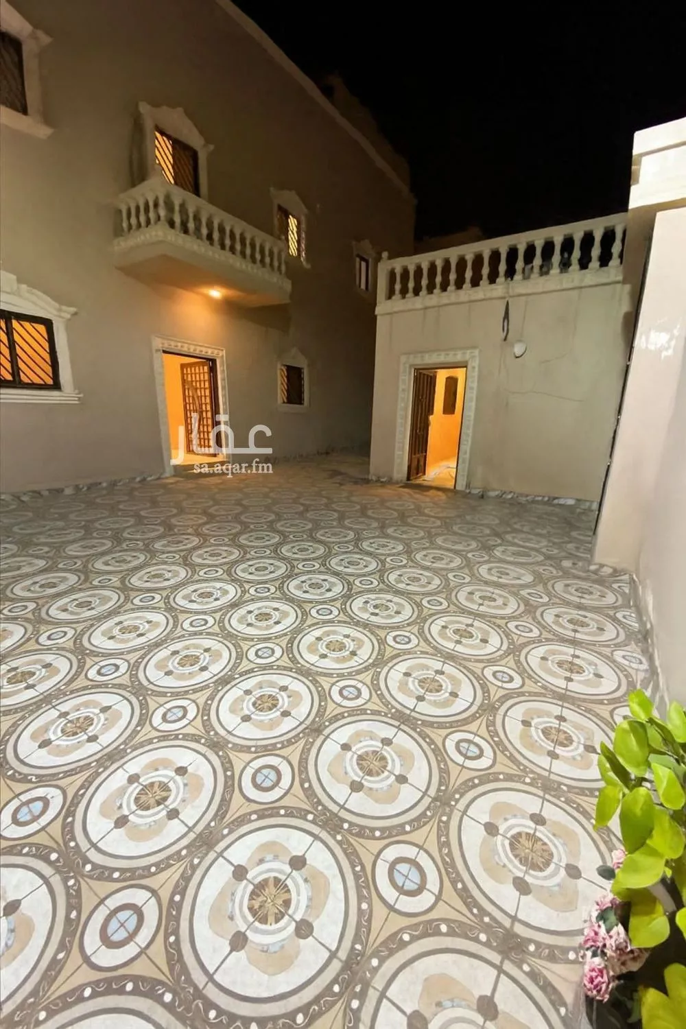 فيلا للبيع في شارع الدفاع, حي إشبيلية, مدينة الرياض, منطقة الرياض 1 صورة