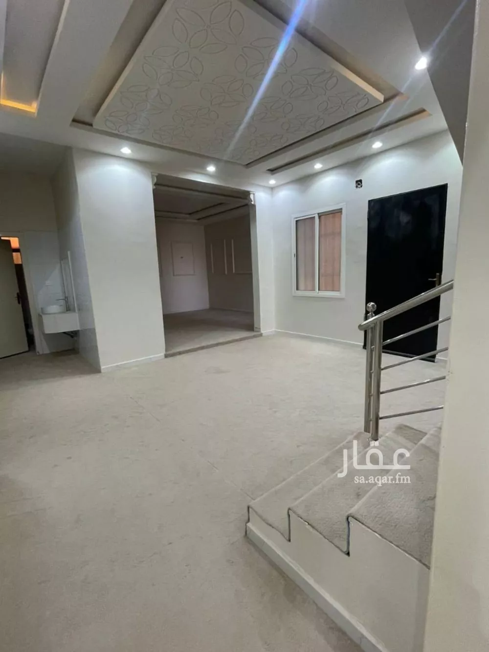 فيلا للإيجار في شارع أحمد بن هارون, حي الرمال, مدينة الرياض, منطقة الرياض 1 صورة