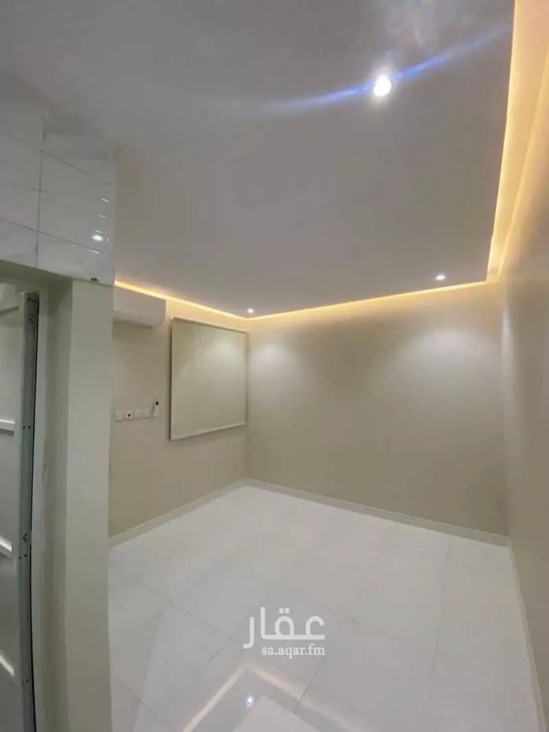 شقة للإيجار في شارع عبادى ابن الصامت, حي النايفية, مدينة حفر الباطن, المنطقة الشرقية 1 صورة