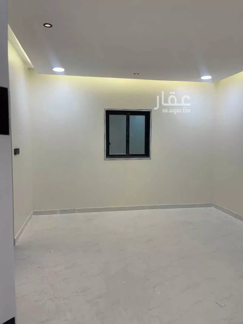 شقة للبيع في شارع محمود بن الفضل, حي بدر, مدينة الدمام, المنطقة الشرقية 1 صورة