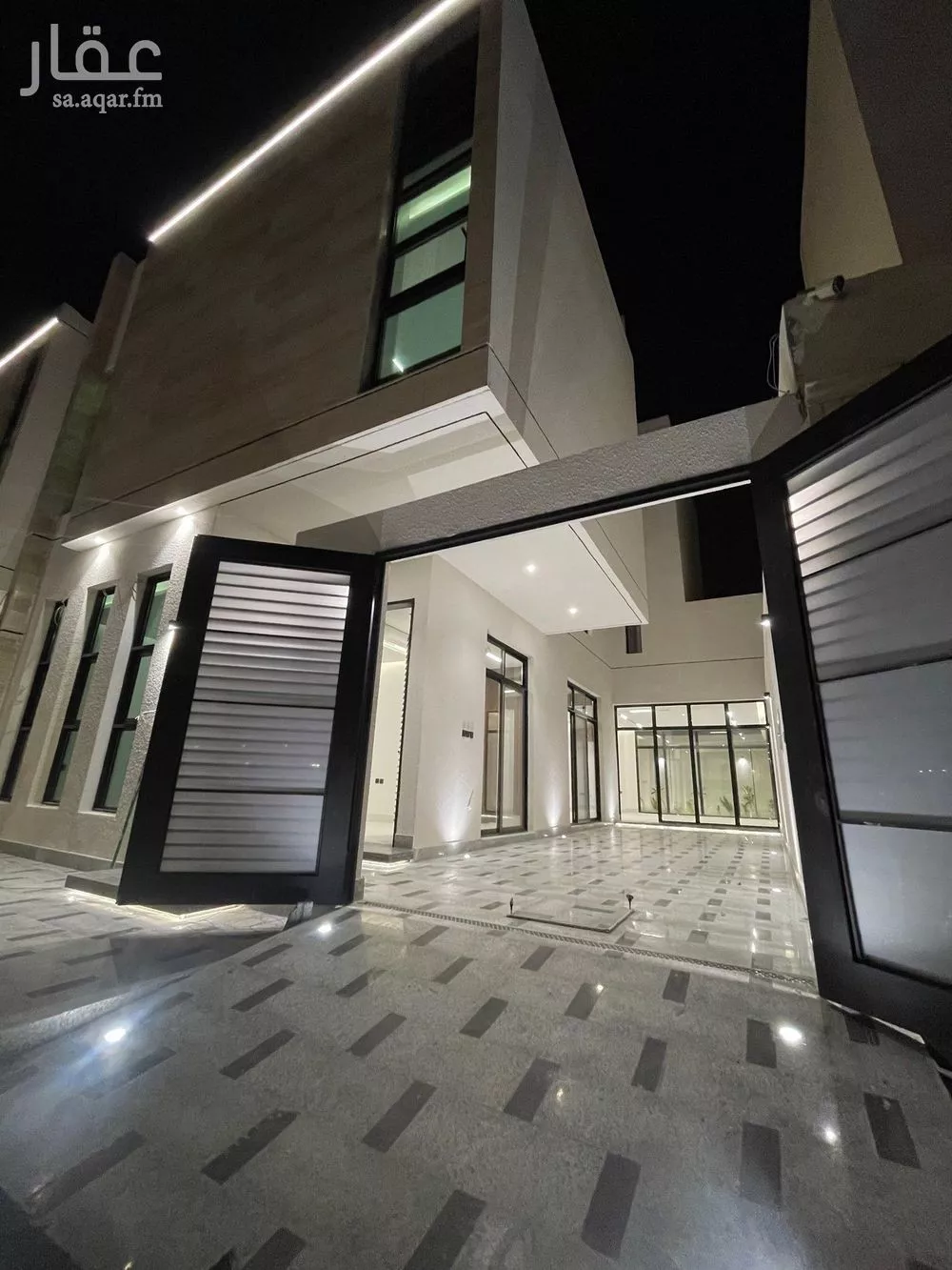 فيلا للبيع في شارع أبي الحسن الأسفرائيني, حي المهدية, مدينة الرياض, منطقة الرياض 1 صورة