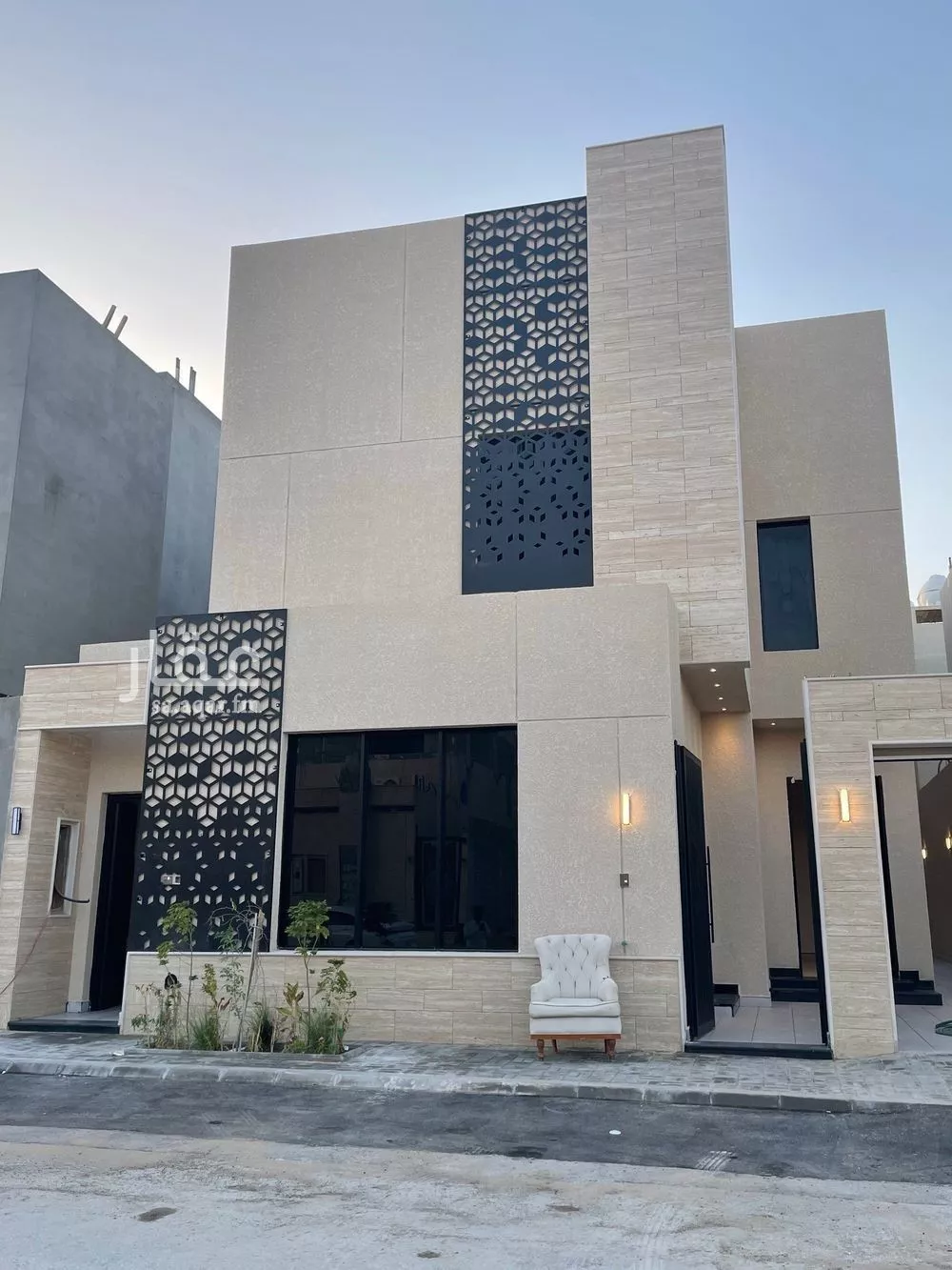 فيلا للبيع في شارع محمد بن يوسف الكشي, حي المهدية, مدينة الرياض, منطقة الرياض 1 صورة