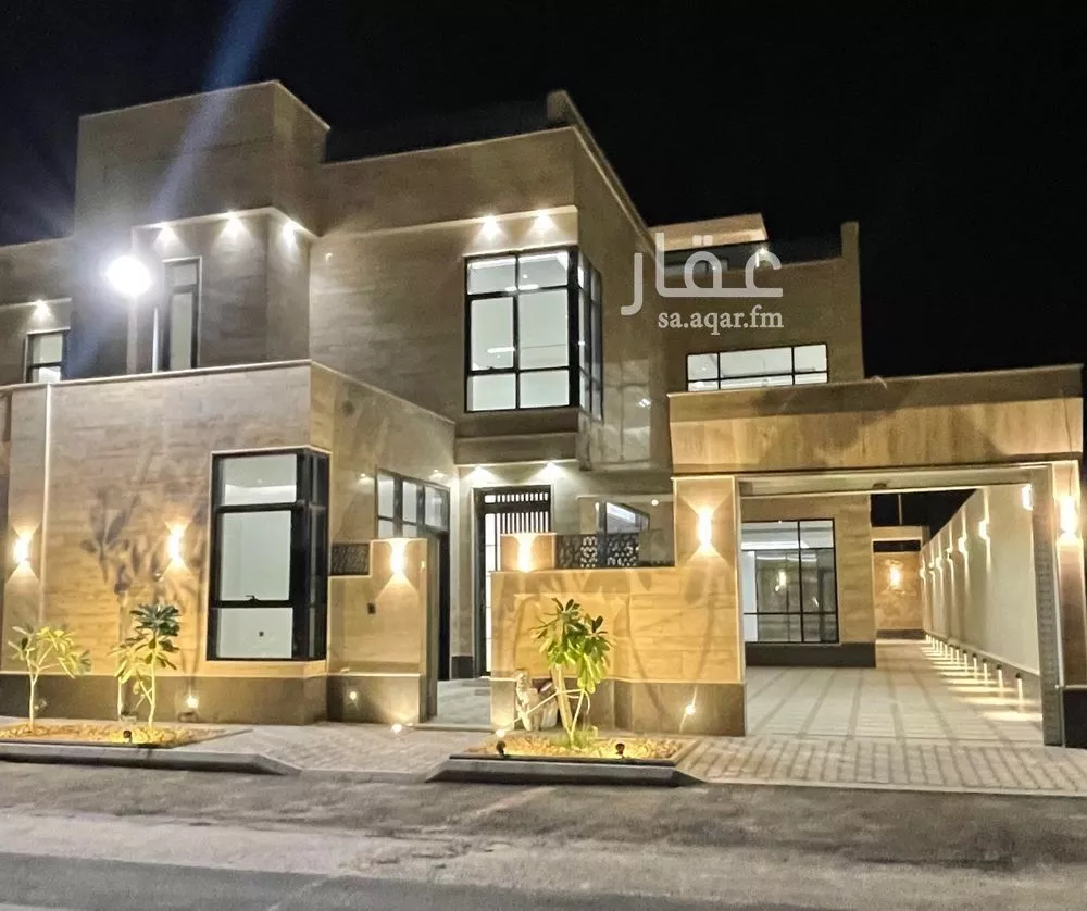 فيلا للبيع في شارع إسماعيل بن حماد, حي المهدية, مدينة الرياض, منطقة الرياض 1 صورة