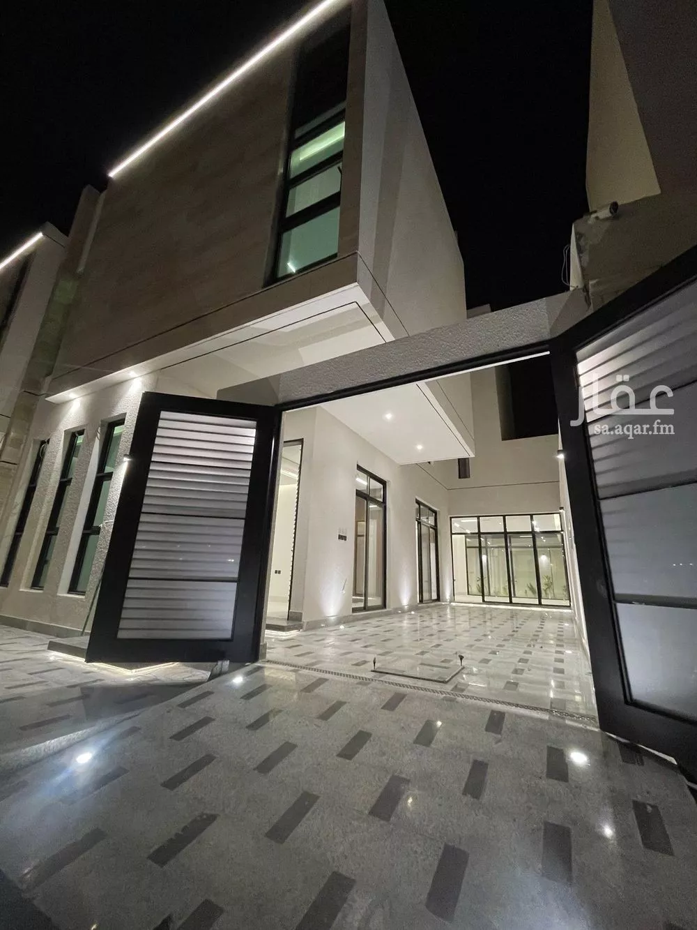 فيلا للبيع في شارع أبي الحسن الأسفرائيني, حي المهدية, مدينة الرياض, منطقة الرياض 1 صورة
