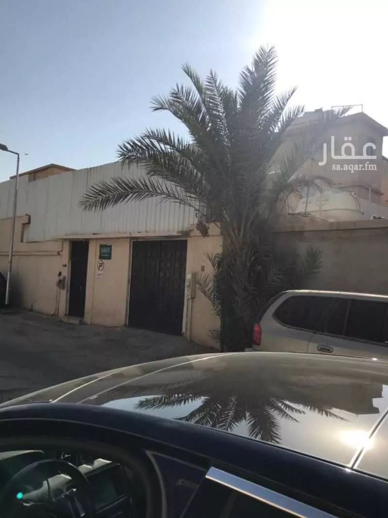 فيلا للبيع في شارع ناصر الدين, حي الملز, مدينة الرياض, منطقة الرياض 1 صورة