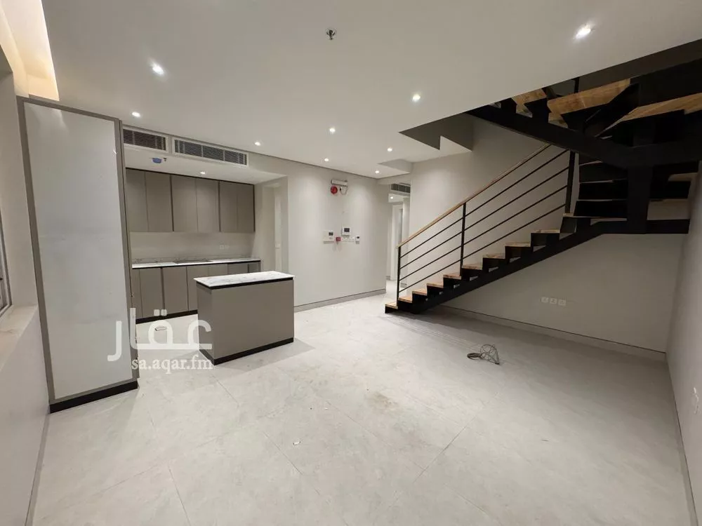 فيلا للإيجار في شارع علي بن أحمد العمري, حي العارض, مدينة الرياض, منطقة الرياض 1 صورة