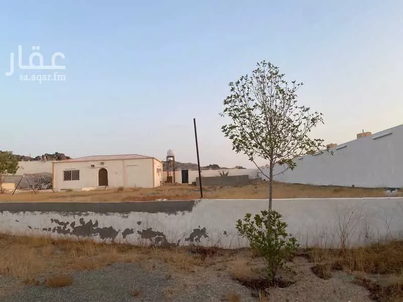 استراحة للبيع في شارع الرمضه 2220 ، المقر ، الجموم 1 صورة