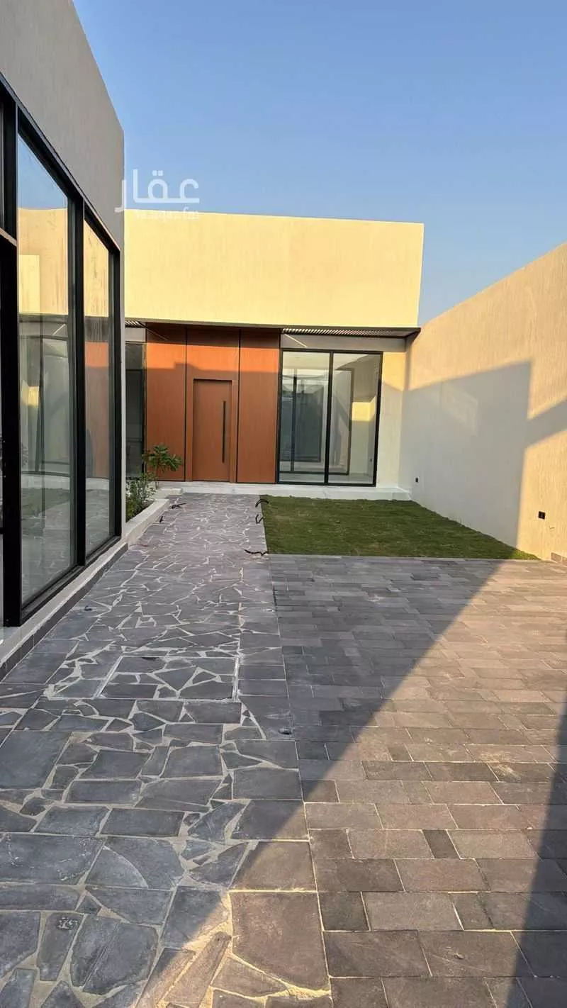 استراحة للبيع في شارع أبي بكر الوكيل, حي الخير, مدينة الرياض, منطقة الرياض 1 صورة