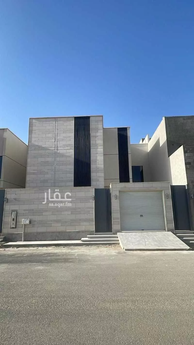 فيلا للبيع في شارع الحجاج بن أيمن بن عبيد, حي الشفاء, مدينة عنيزه, منطقة القصيم 1 صورة