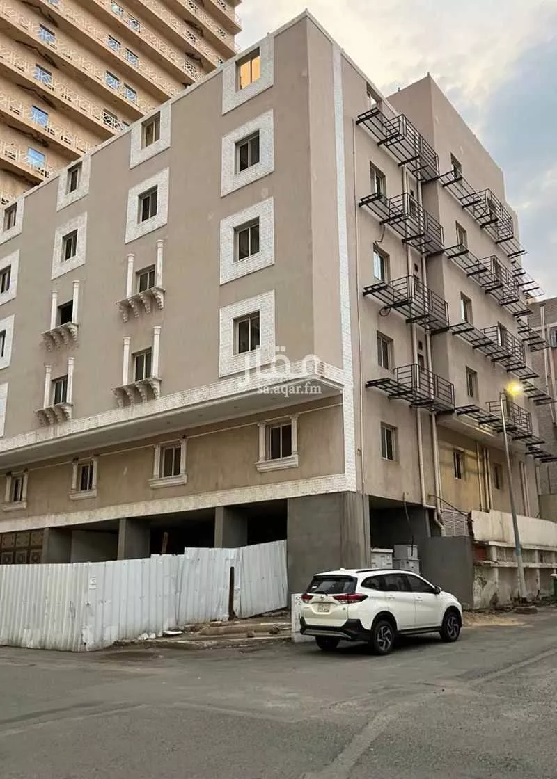 عمارة للبيع في شارع الرضوى, حي النزهة, مدينة مكه المكرمه, منطقة مكة المكرمة 1 صورة