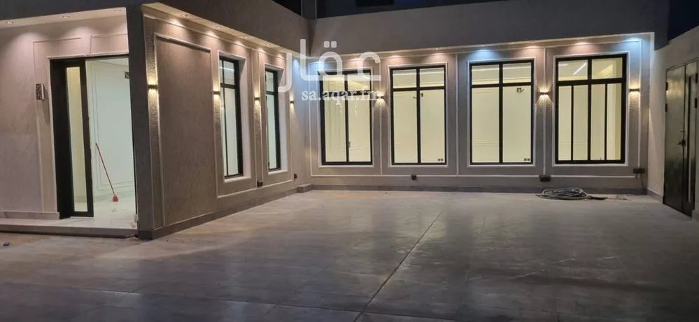 فيلا للبيع في شارع سباعي عثمان, حي ضاحية نمار, مدينة الرياض, منطقة الرياض 1 صورة