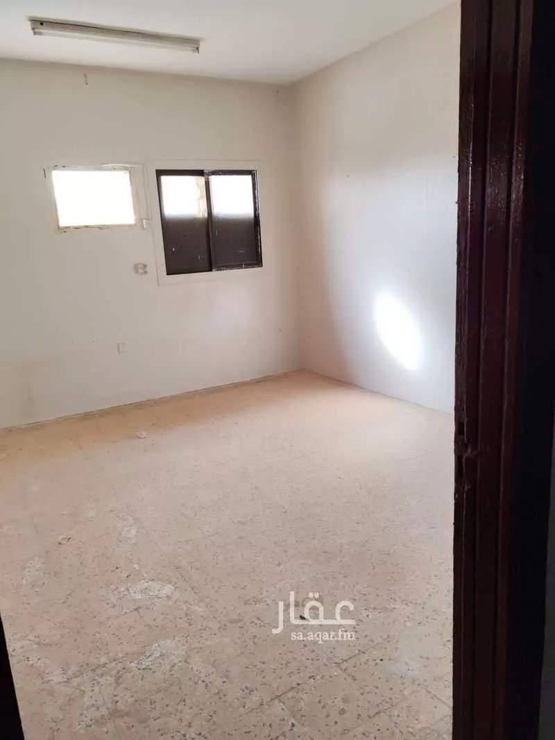 شقة للإيجار في عبدالله بن عمر 206 ، حي النسيم الغربي ، الرياض ، منطقة الرياض 1 صورة
