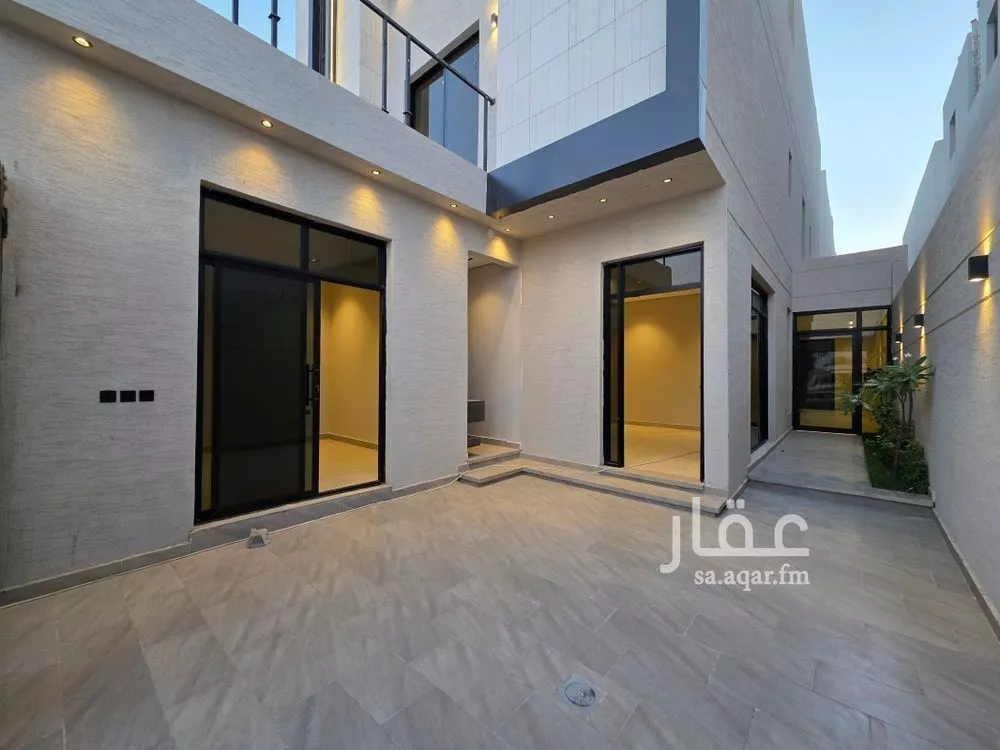 فيلا للبيع في شارع شارع وادي الساحل, حي الرمال, مدينة الرياض, منطقة الرياض 1 صورة