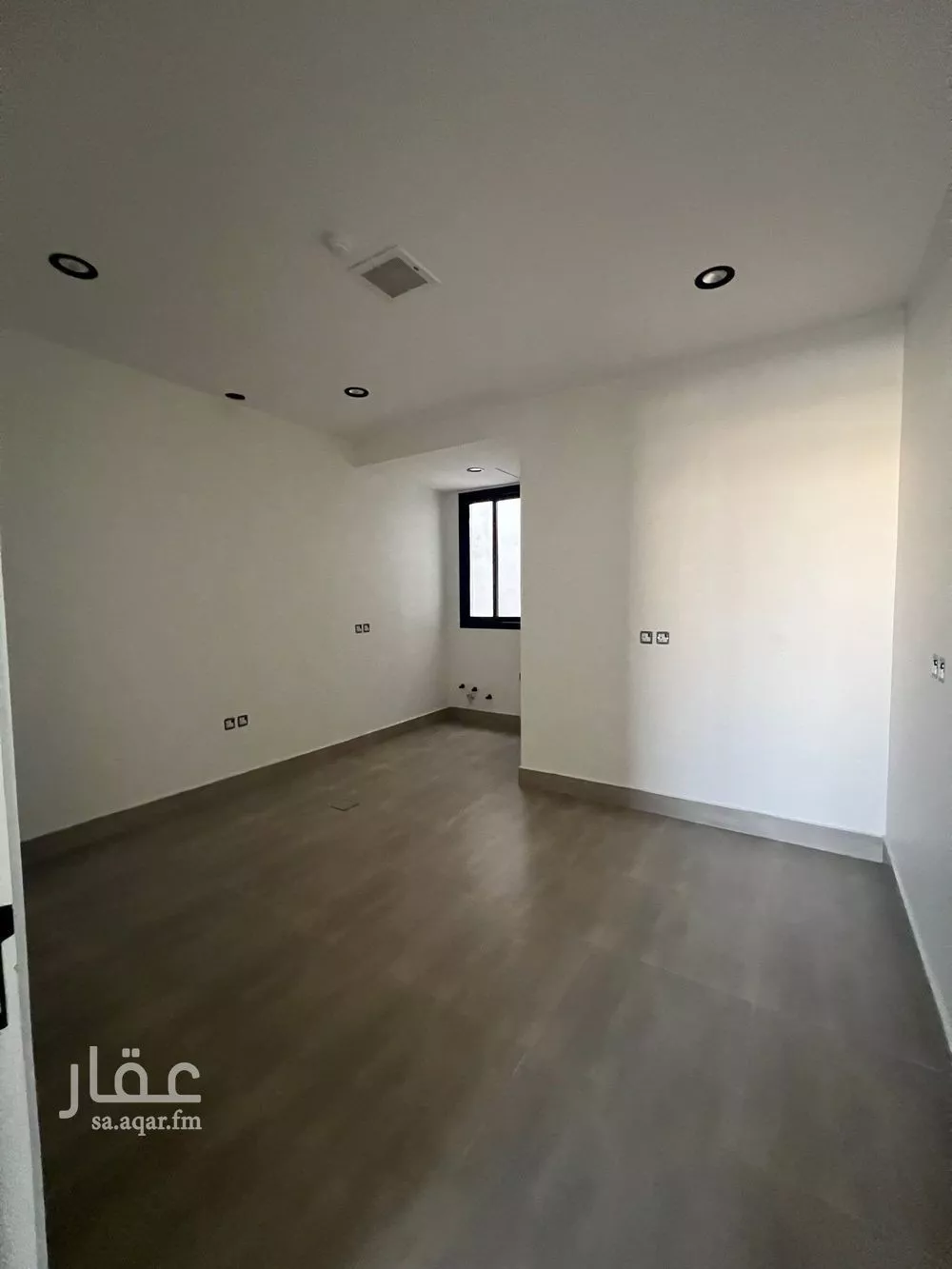 شقة للبيع في شارع الصحابة, حي اليرموك, مدينة الرياض, منطقة الرياض 1 صورة