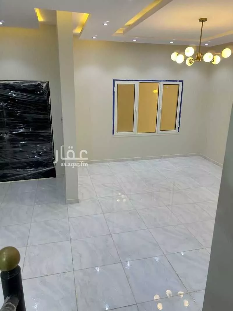 فيلا للبيع في شارع 2586437, حي الفيصلية, مدينة حفر الباطن, المنطقة الشرقية 1 صورة