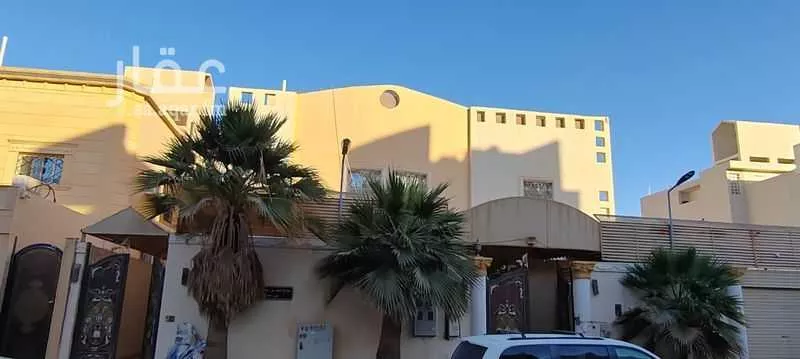 فيلا للبيع في شارع أحمد بن ناصر الكناني, حي العوالي, مدينة الرياض, منطقة الرياض 1 صورة
