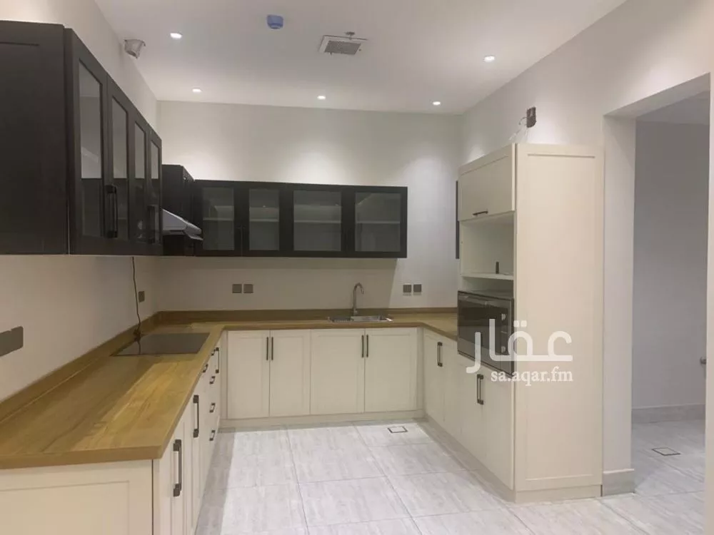 شقة للإيجار في شارع عبدالرحمن بن سلامة, حي العارض, مدينة الرياض, منطقة الرياض 1 صورة