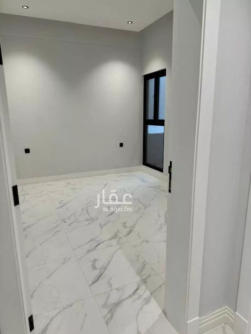 شقة للإيجار في شارع محمد بن عبدالعزيز الدغيثر, حي الملقا, مدينة الرياض, منطقة الرياض 1 صورة
