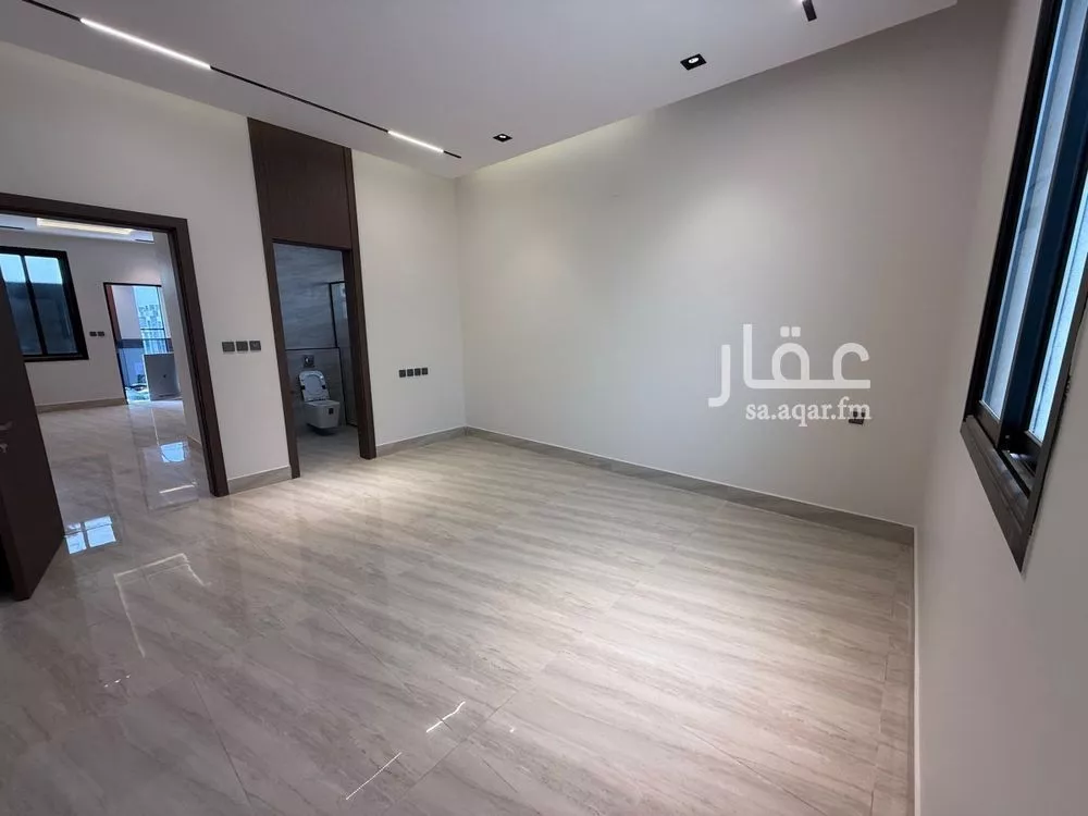 دور للبيع في شارع رقم 226, حي الرمال, مدينة الرياض, منطقة الرياض 1 صورة