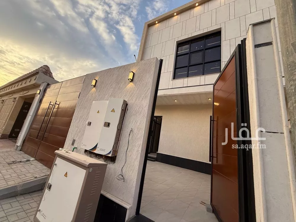 دور للبيع في شارع رقم 226, حي المونسية, مدينة الرياض, منطقة الرياض 1 صورة